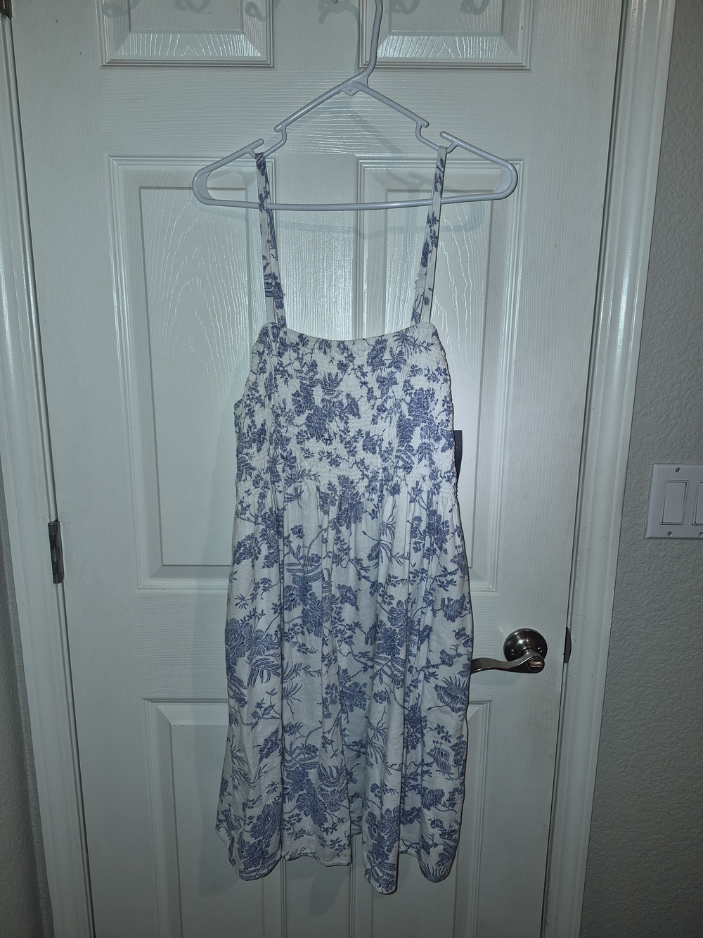 Universal Thread White and Blue Floral Midi Sundress